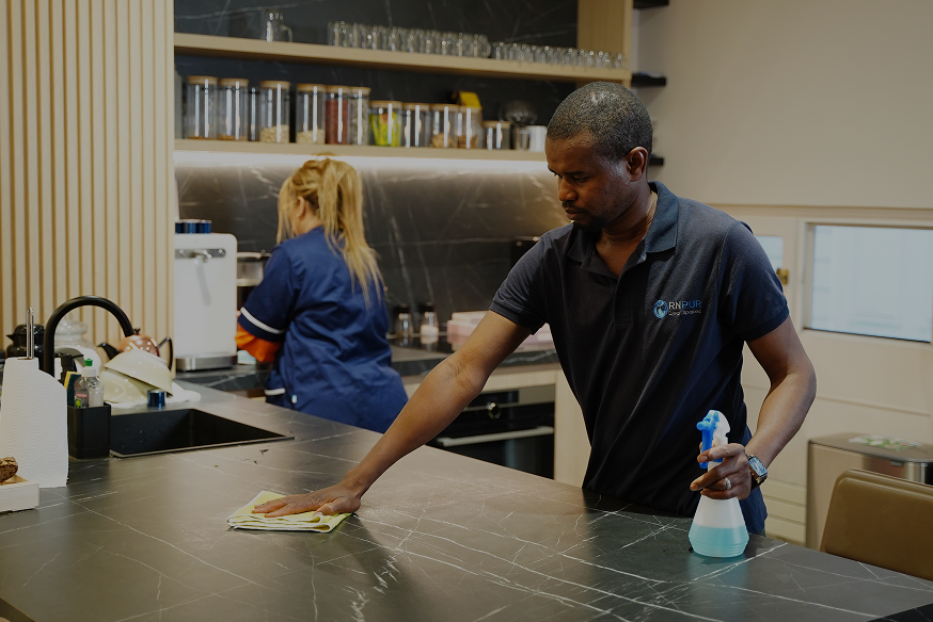 Choisir une entreprise de nettoyage : toutes les informations à connaître