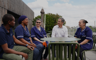 Agents de nettoyage : mieux connaître leurs conditions de travail pour protéger leur santé